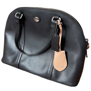 Women’s Black Leather Coach purse